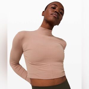 Lululemon long sleeve crop top LA Turtleneck SOFT SAND